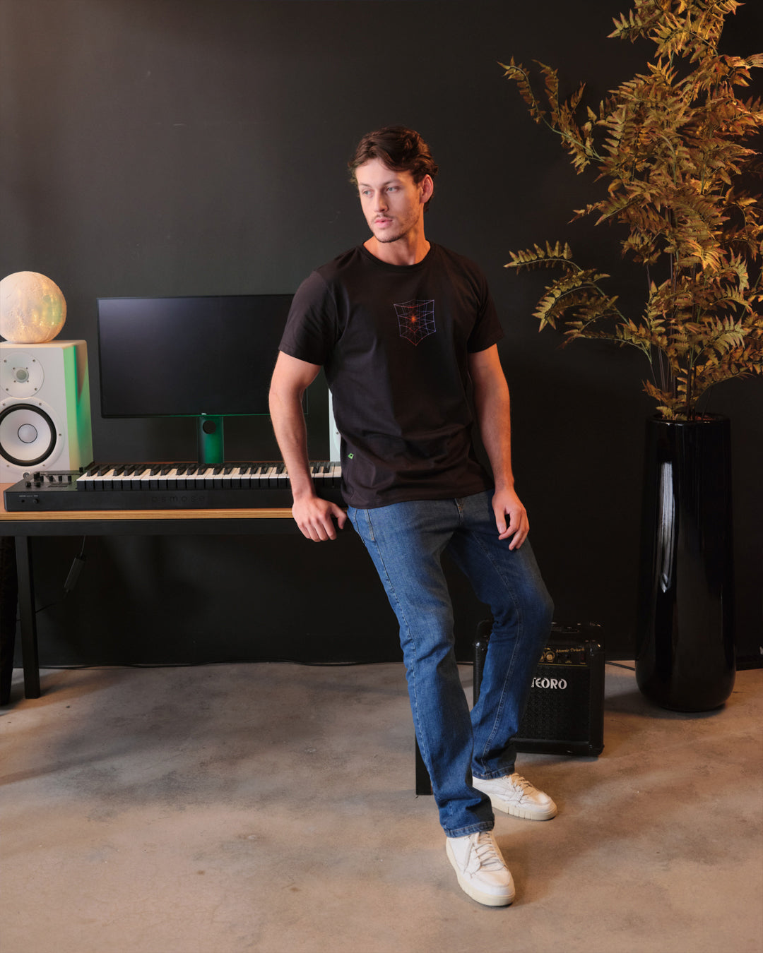 Camiseta Cubo Gravitacional