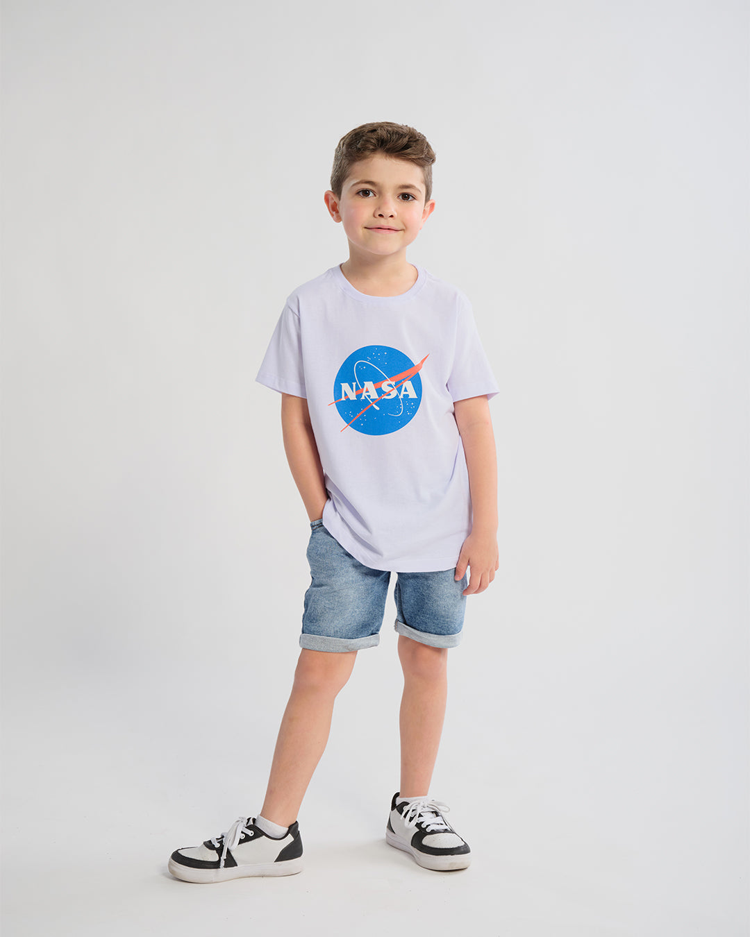 Camiseta Infantil Tema da NASA
