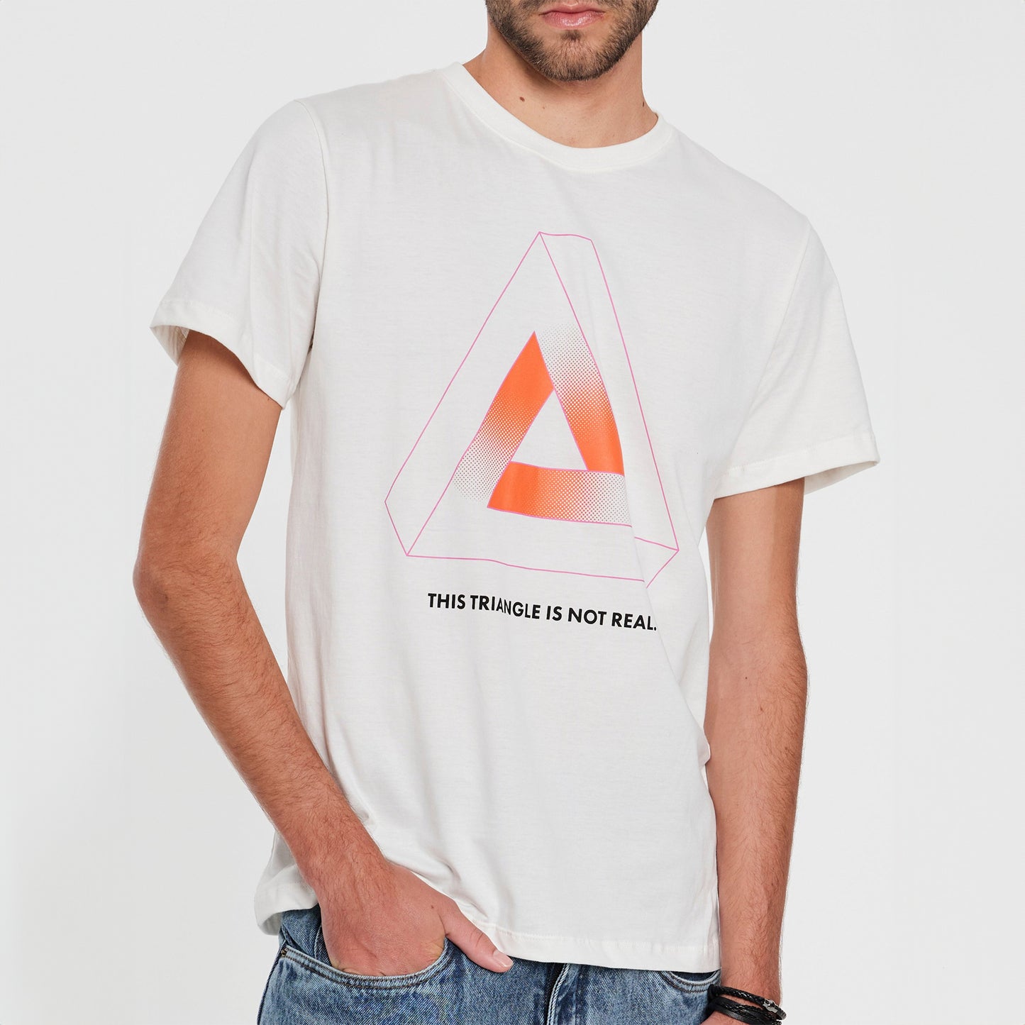 Camiseta Triângulo de Penrose